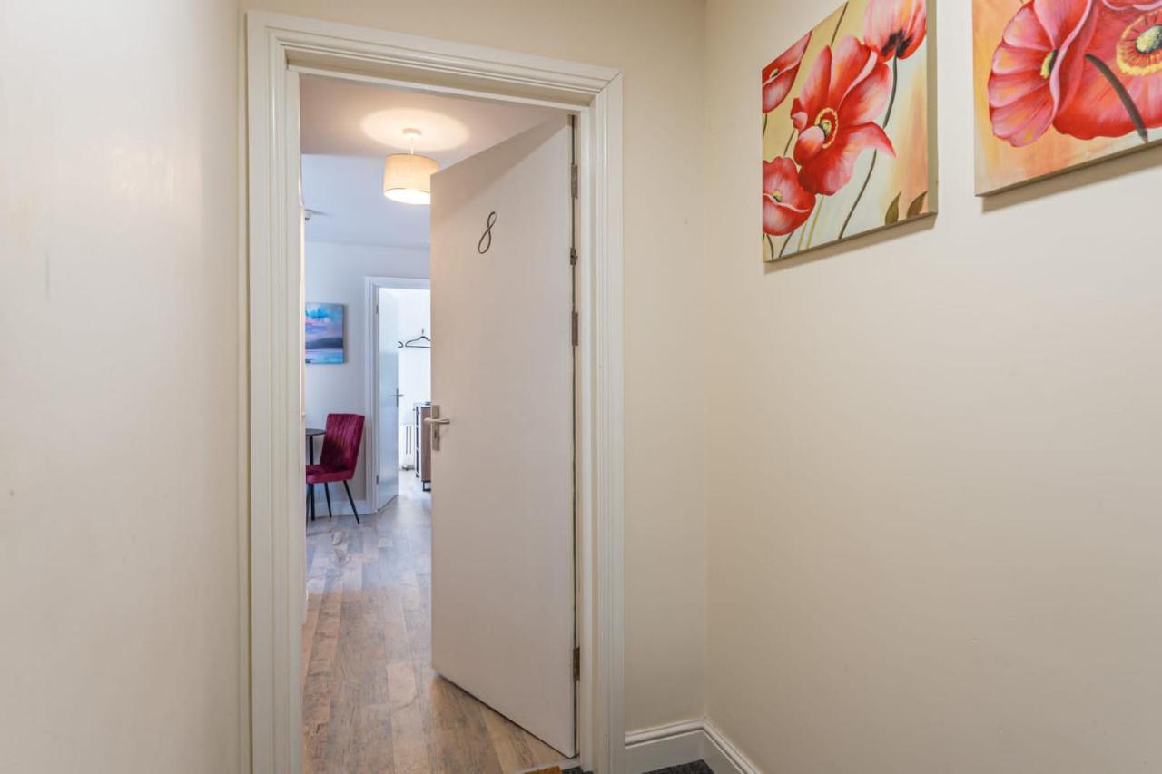 Superb One Bedroom Apartment In Coventry Cv1 *New* ภายนอก รูปภาพ